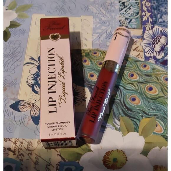 NIB~Too Faced Lip Injection Power Plumping Cream Liquid Lipstick in BoomBoomPow - Picture 1 of 2
